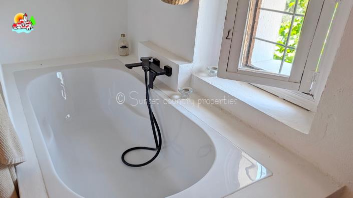 Image No.41-3 Bed Cortijo for sale