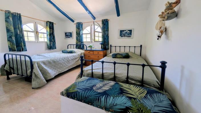 Image No.20-5 Bed Country House for sale