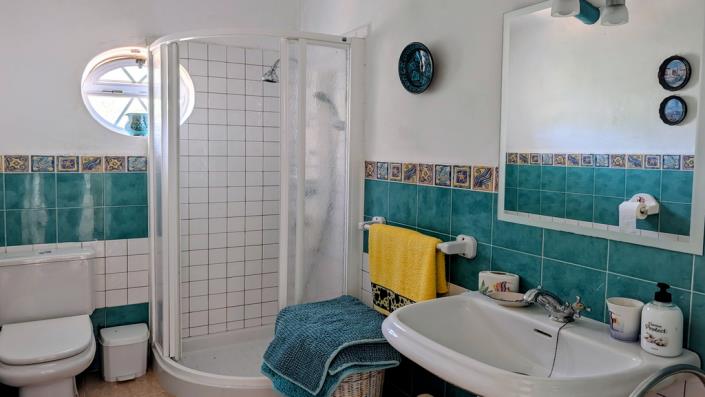 Image No.21-5 Bed Country House for sale