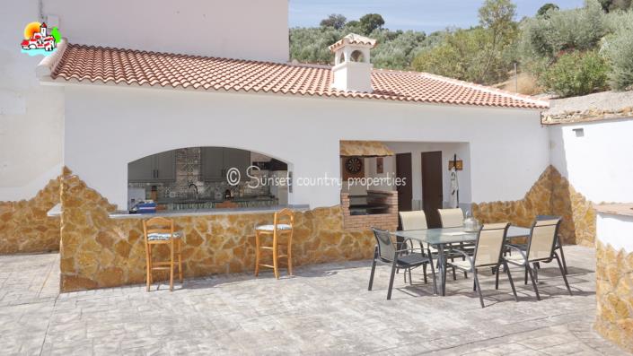 Image No.19-4 Bed Country Property for sale