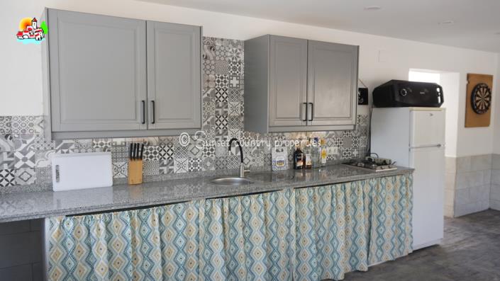 Image No.21-4 Bed Country Property for sale