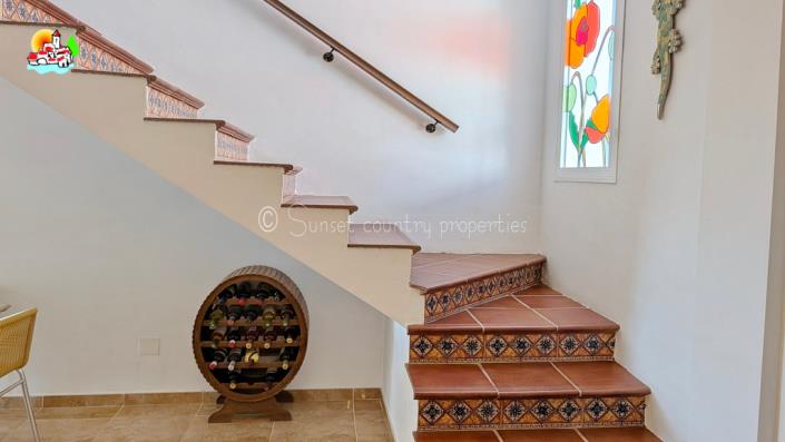 Image No.34-4 Bed Country Property for sale