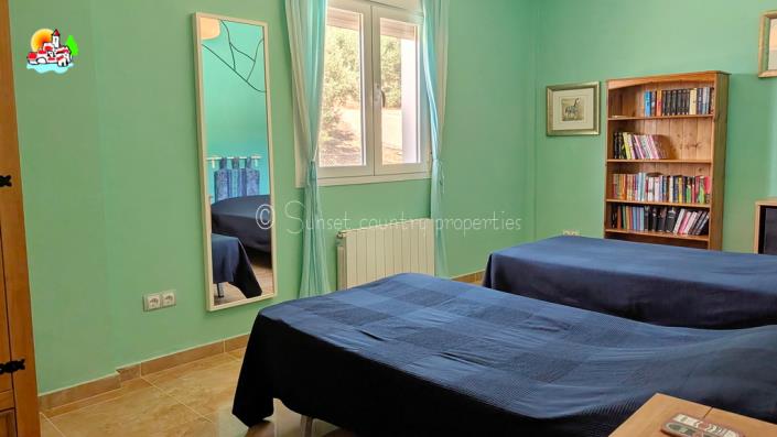 Image No.41-4 Bed Country Property for sale