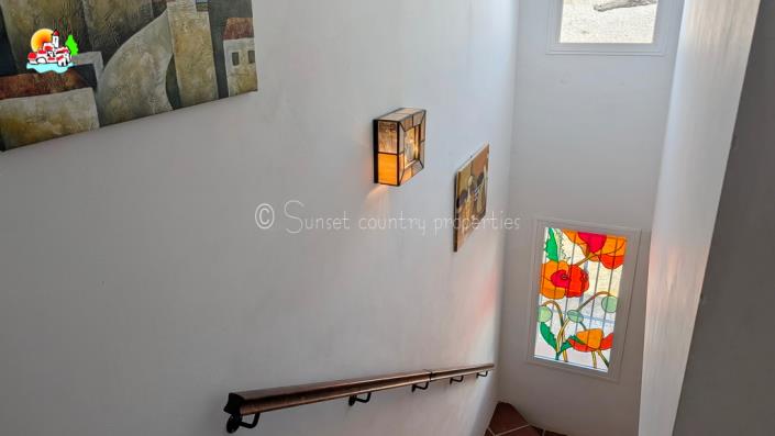 Image No.46-4 Bed Country Property for sale