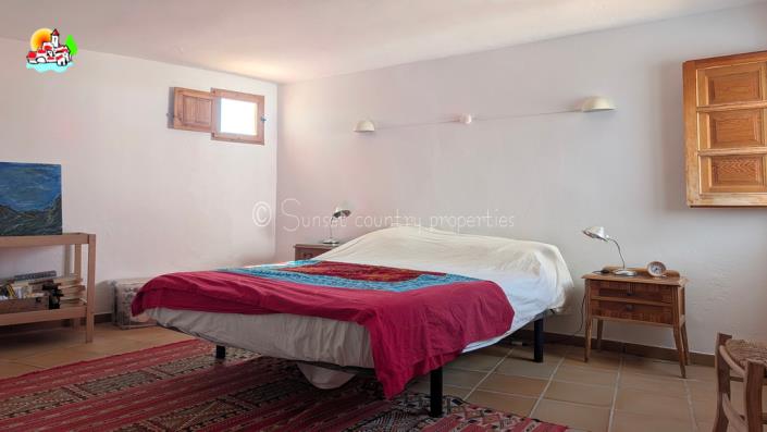 Image No.19-2 Bed Village House for sale