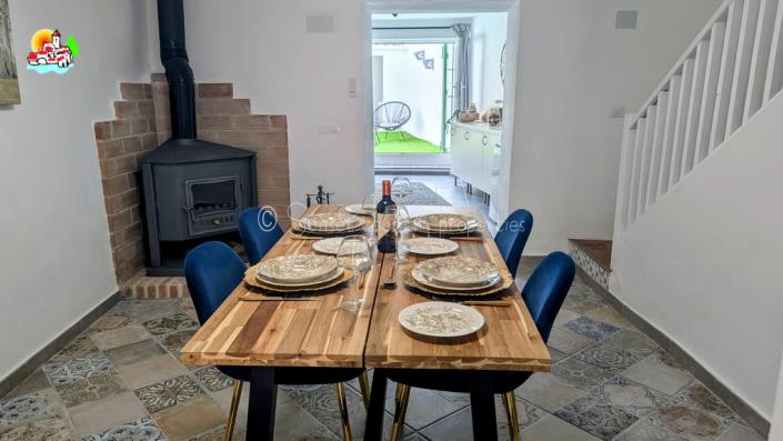 Image No.5-3 Bed Townhouse for sale