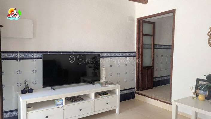 Image No.7-1 Bed Townhouse for sale