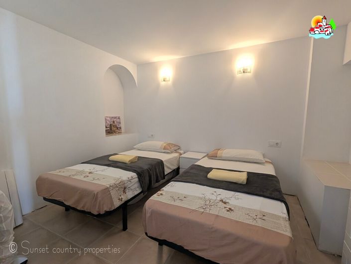 Image No.22-Propriété de 6 chambres à vendre