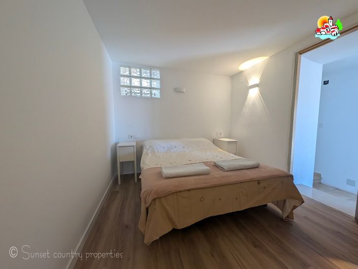 Image No.24-Propriété de 6 chambres à vendre