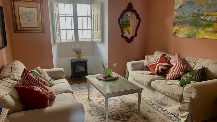 Image No.2-4 Bed Townhouse for sale