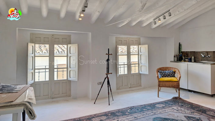 Image No.33-4 Bed Townhouse for sale