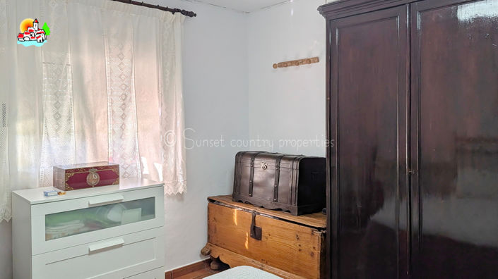 Image No.18-3 Bed Bungalow for sale