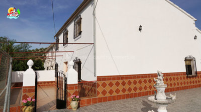 1 - Algarinejo, Property