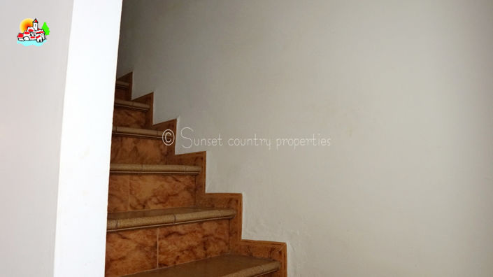 Image No.29-4 Bed Property for sale