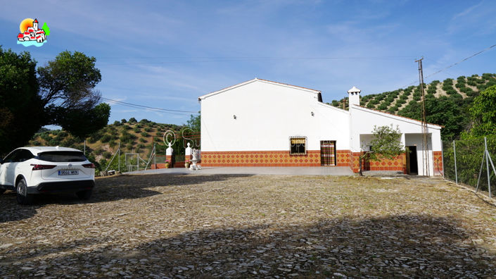 Image No.5-4 Bed Property for sale
