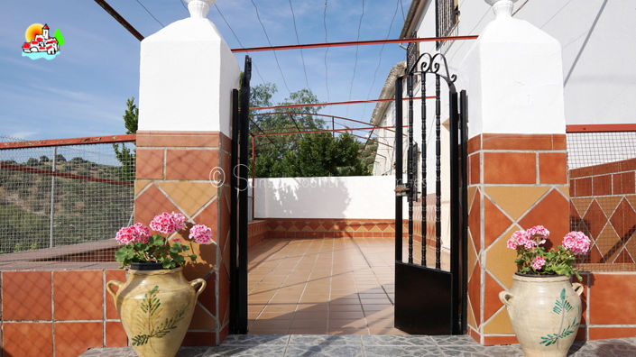 Image No.6-4 Bed Property for sale