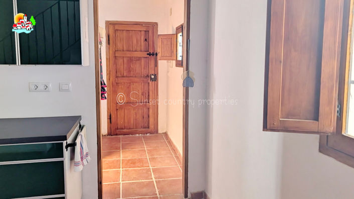 Image No.7-3 Bed Property for sale