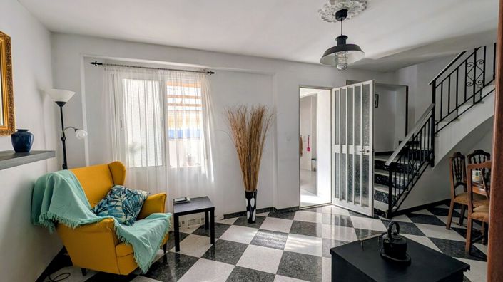 Image No.4-3 Bed Townhouse for sale