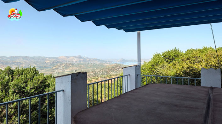 Image No.30-5 Bed Property for sale