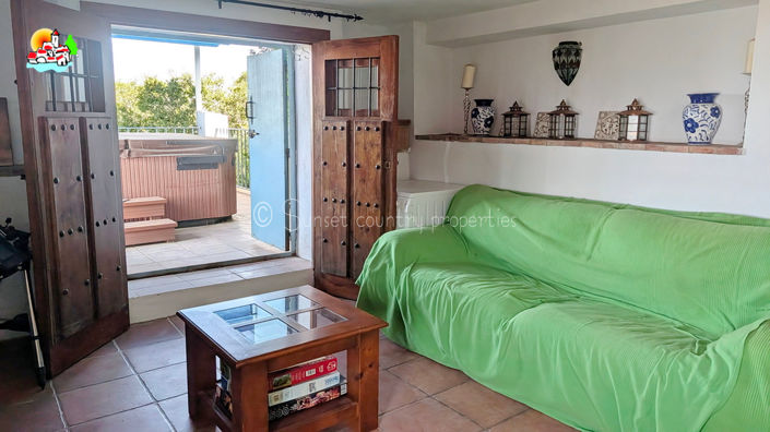Image No.31-5 Bed Property for sale