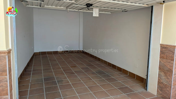 Image No.45-3 Bed Villa for sale