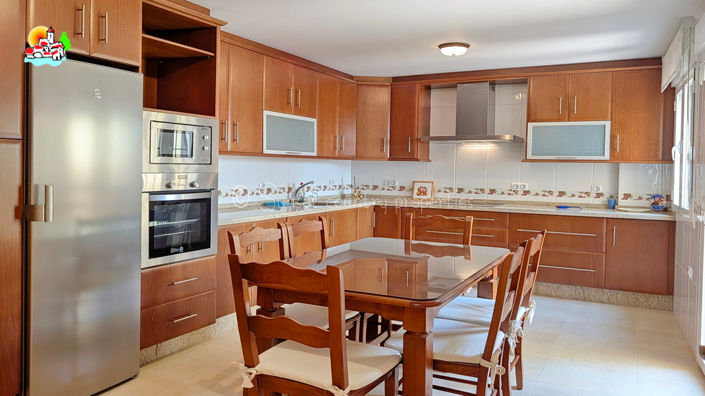 Image No.9-3 Bed Villa for sale