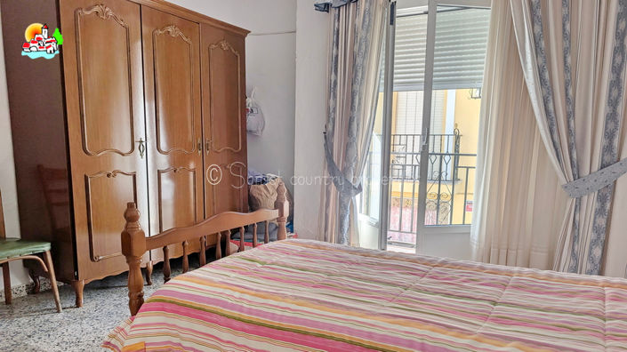 Image No.22-3 Bed Townhouse for sale