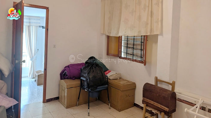 Image No.27-3 Bed Townhouse for sale