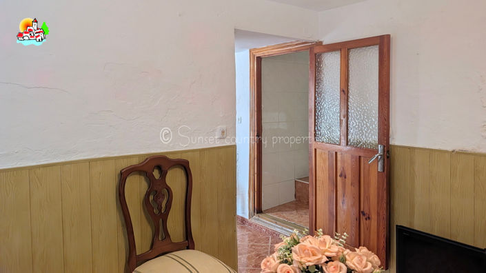 Image No.6-3 Bed Townhouse for sale