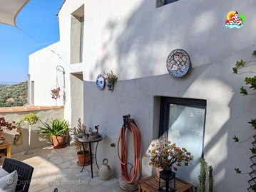 9. B&B Entrance.jpg
