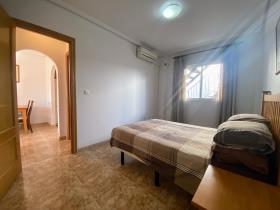 Image No.7-Appartement de 2 chambres à vendre à Orihuela Costa