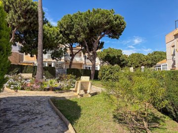 townhouse-for-sale-in-los-balcones-es375-1764
