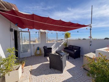 townhouse-for-sale-in-los-balcones-es375-1764