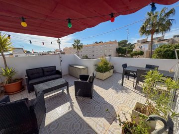 townhouse-for-sale-in-los-balcones-es375-1764