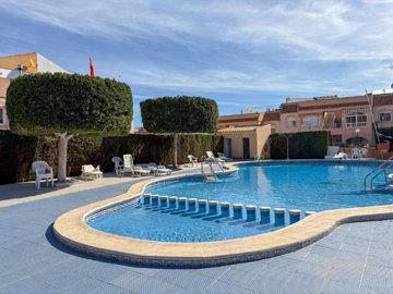 townhouse-for-sale-in-los-balcones-es375-1764