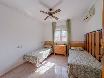 townhouse-for-sale-in-los-balcones-es375-1764