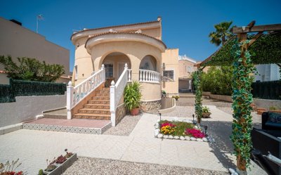 155508-villa-for-sale-in-ciudad-quesada-1-lar