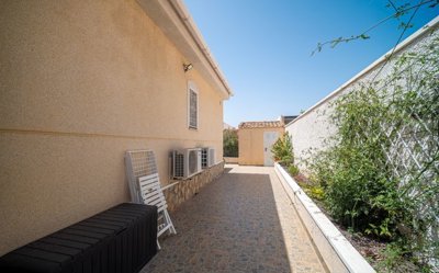 155508-villa-for-sale-in-ciudad-quesada-14-la