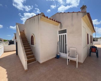 155540-villa-for-sale-in-algorfa-14-large