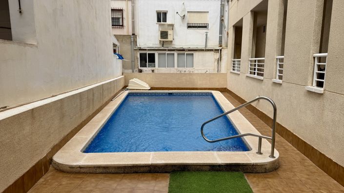 Image No.1-2 Bed Apartment for sale