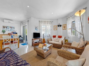 155905-villa-for-sale-in-rojales-13-large