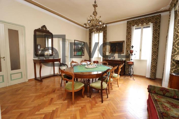 Image No.1-3 Bed Apartment for sale