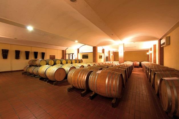 Image No.4-20 Bed Vineyard for sale