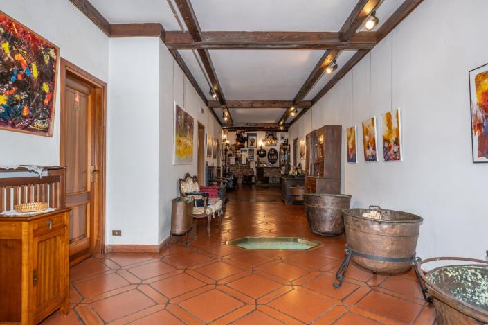 Image No.20-Restaurant de 18 chambres à vendre à Tricesimo