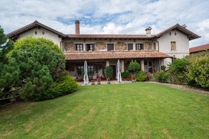 Image No.25-Restaurant de 18 chambres à vendre à Tricesimo