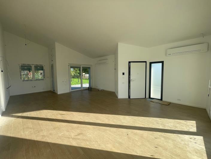 Image No.5-Villa / Détaché de 3 chambres à vendre à Tricesimo