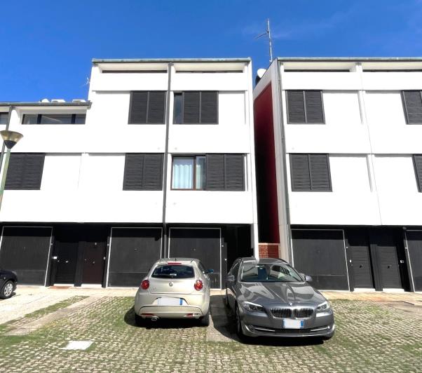 Image No.34-Villa de 4 chambres à vendre à Lignano Sabbiadoro