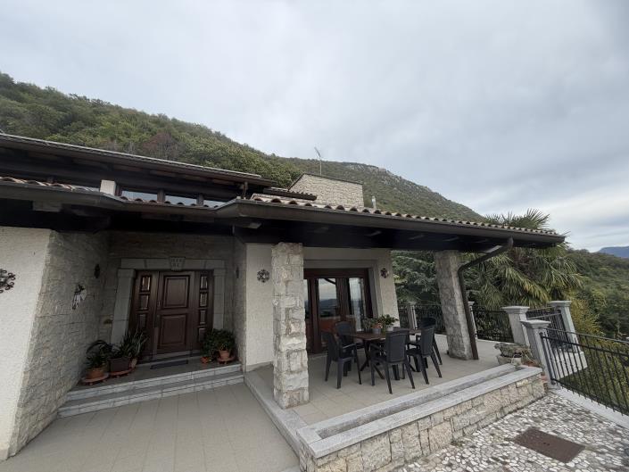 Image No.23-4 Bed House/Villa for sale