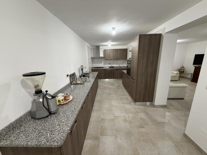 Image No.41-4 Bed House/Villa for sale