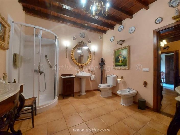 Image No.7-6 Bed House/Villa for sale